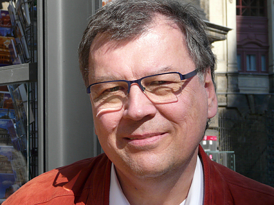 Dr. Hans Ulrich Jordan<br><a href="https://Miniwell.de">Miniwell.de</a>